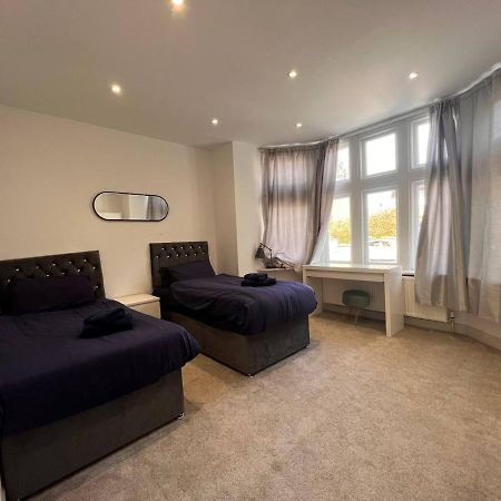 Star London Finchley Road 3-Bed Oasis With Garden Aparthotel Bagian luar foto